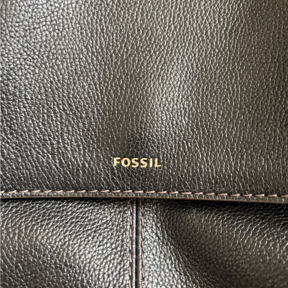 Fossil Black and Brown Leather Backpack - Picture 4 of 9